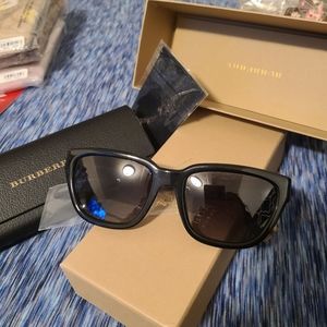 Burberry sunglasses